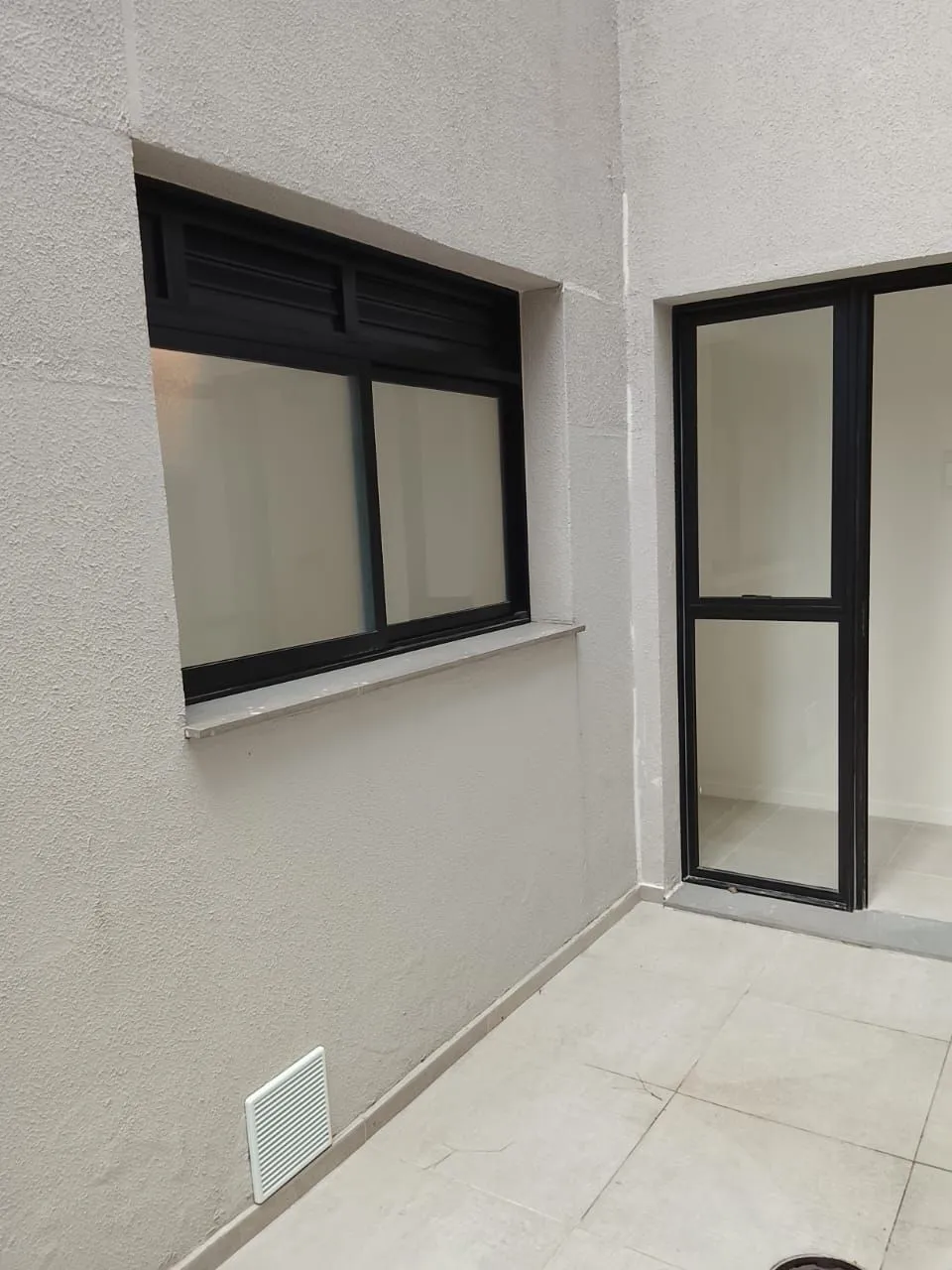 Imagem AMPLO APTO GARDEN CIDADE BAIXA 1 DORMITÓRIO 2 PÁTIOS