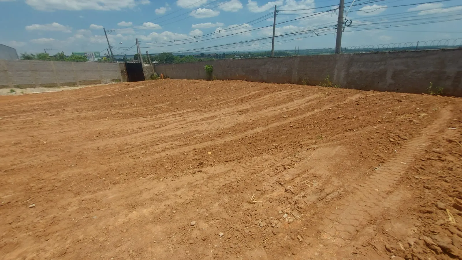Imagem Excelente Galpão com 360m² Chacara Reunidas São Jorge-Sorocaba/SP
