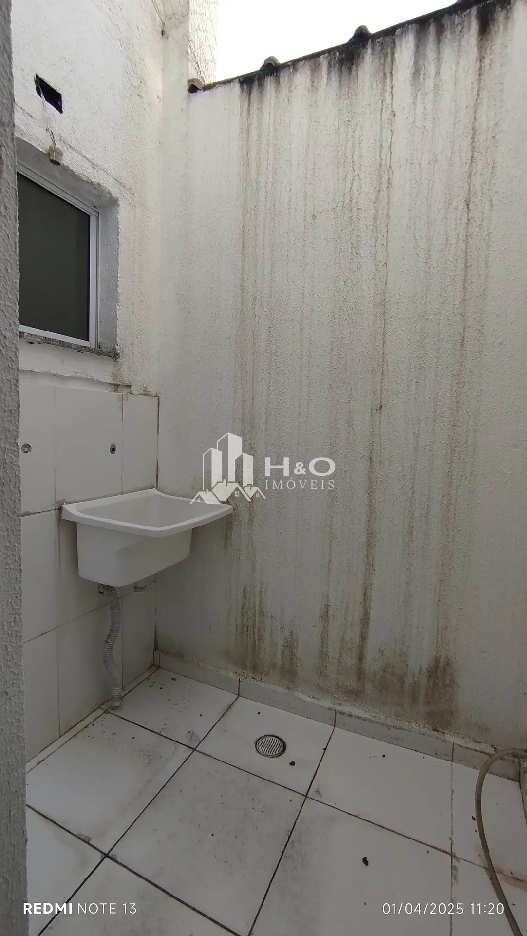 Imagem Oportunidade, Sobrado para venda com 105 metros quadrados com 2 quartos em Vila Carmosina - São Paulo - SP