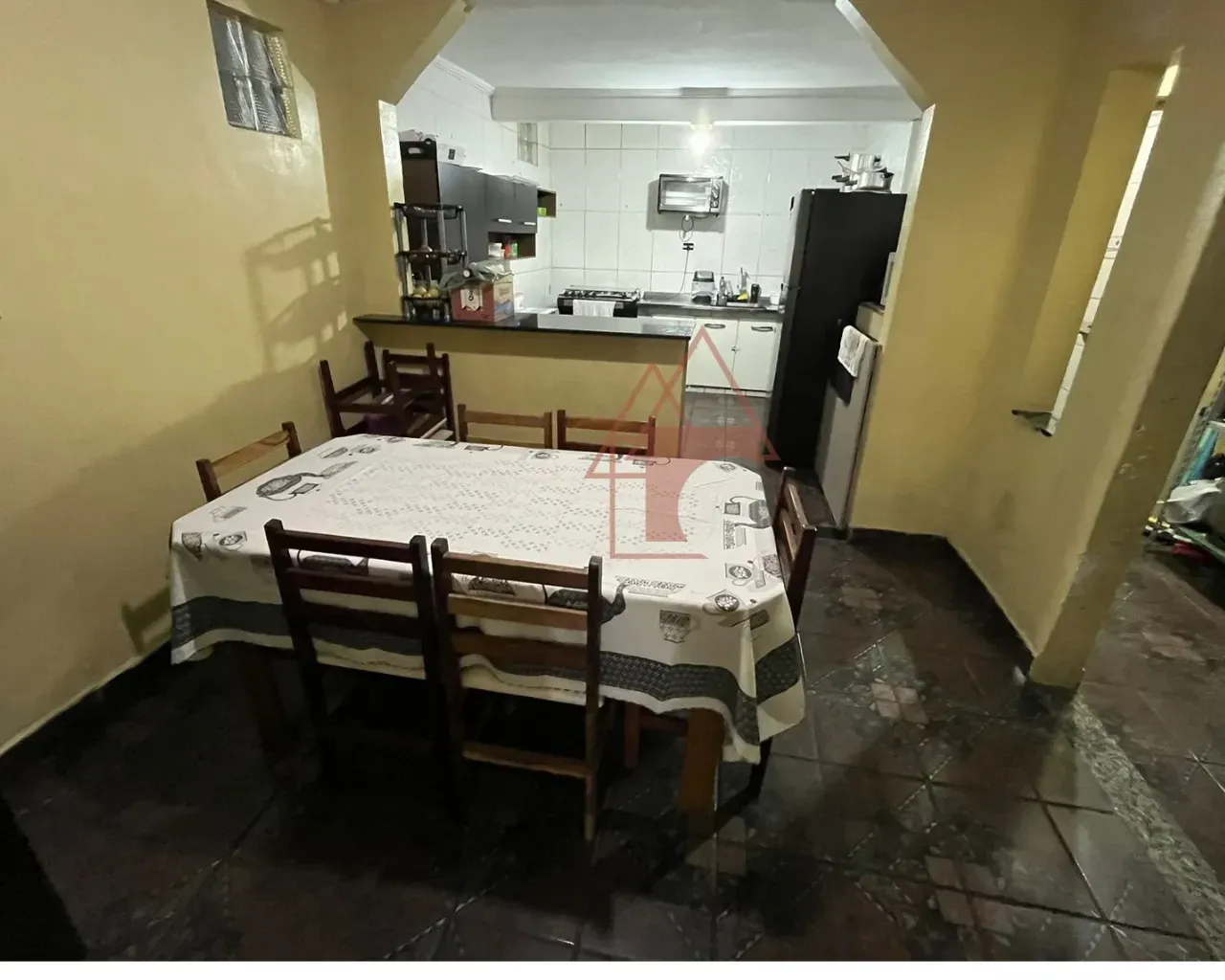 Imagem Sobrado com 6 Quartos à Venda, 205 metros em Jardim Costa e Silva - Cubatão