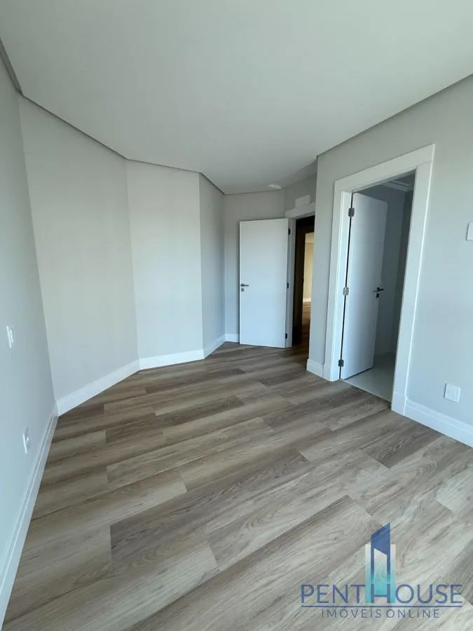 Imagem Apartamento Quadra Mar para Venda em Balneário Camboriú, CENTRO, 3 dormitórios, 3 suítes, 4 banheiros, 2 vagas