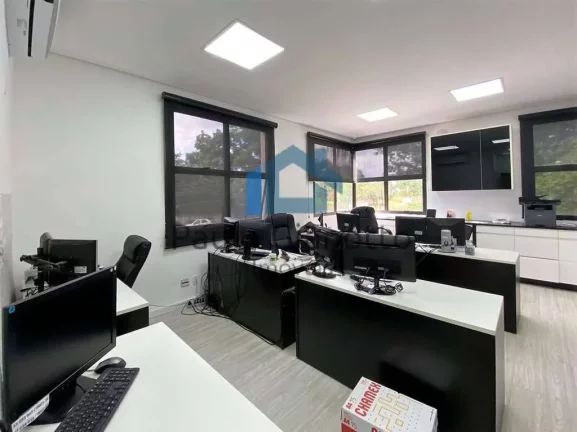 Imagem Prédio Comercial e moderno à venda na Graja Viana
