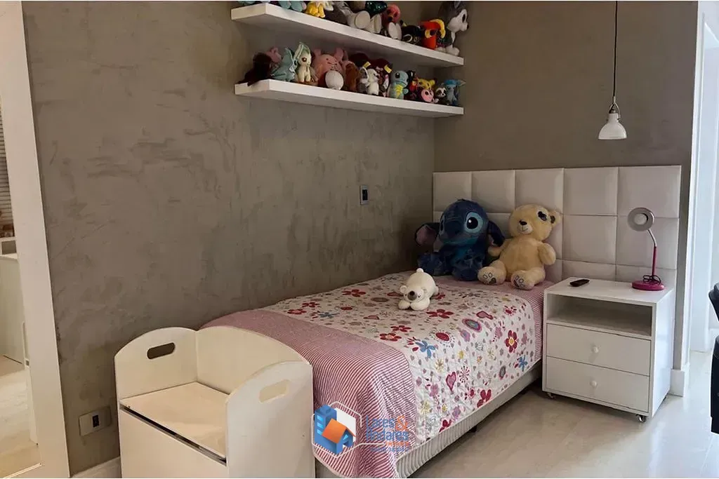 Imagem Casa em Condomínio à venda 3 Quartos 3 Suites 4 Vagas 229M² Jardim Londrina São Paulo - SP