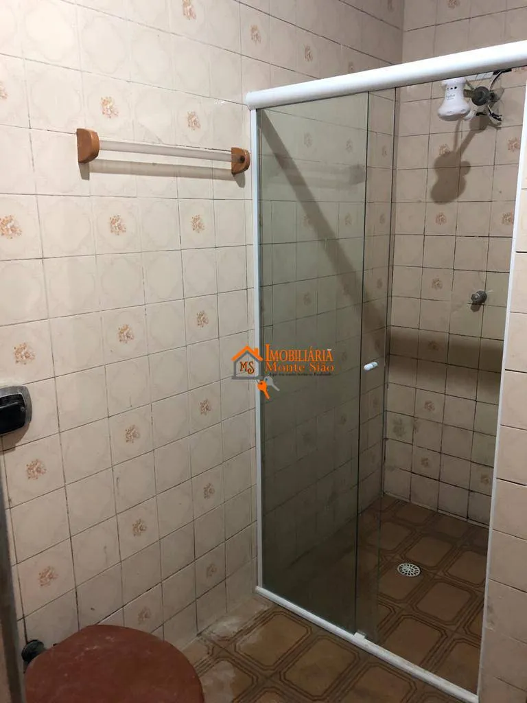 Imagem Sobrado com 7 dormitórios à venda, 268 m² por R$ 650.000,00 - Jardim Bela Vista - Guarulhos/SP
