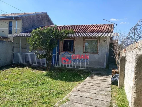 Imagem Casa à Venda no Cajuru Próxima ao Terminal Centenário