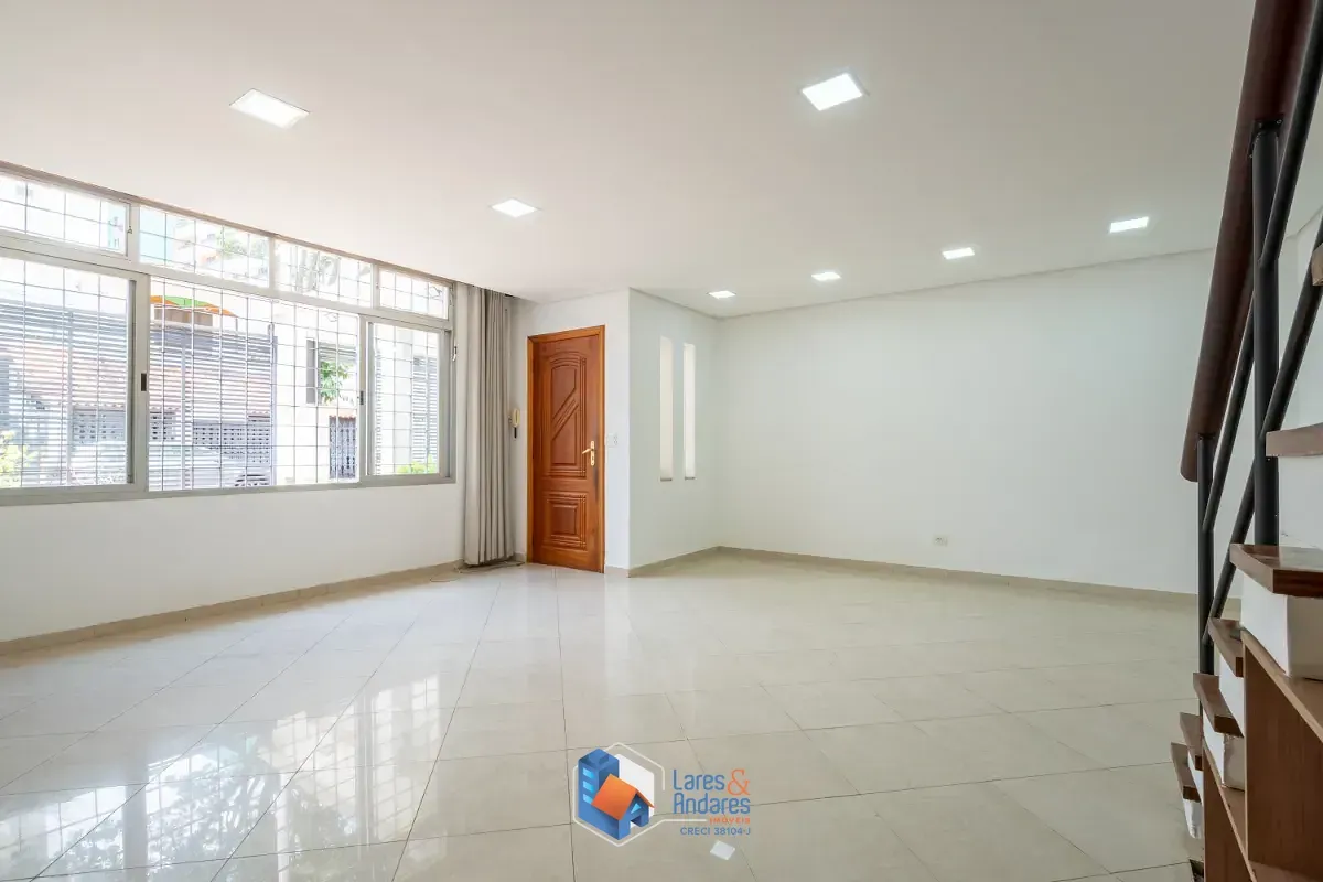 Imagem Casa de vila para venda em Campo Belo com 3 quartos, sendo 3 suítes, 172m²
