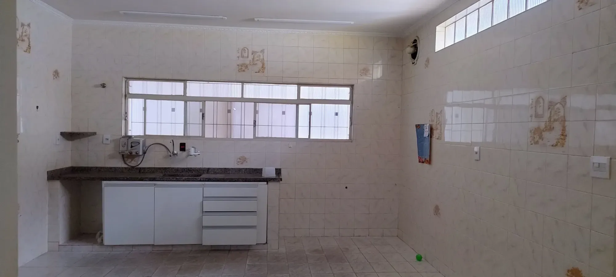 Imagem Casa com 2 Quartos à Venda, 160 m² em Vila Adelaide Perella - Guarulhos