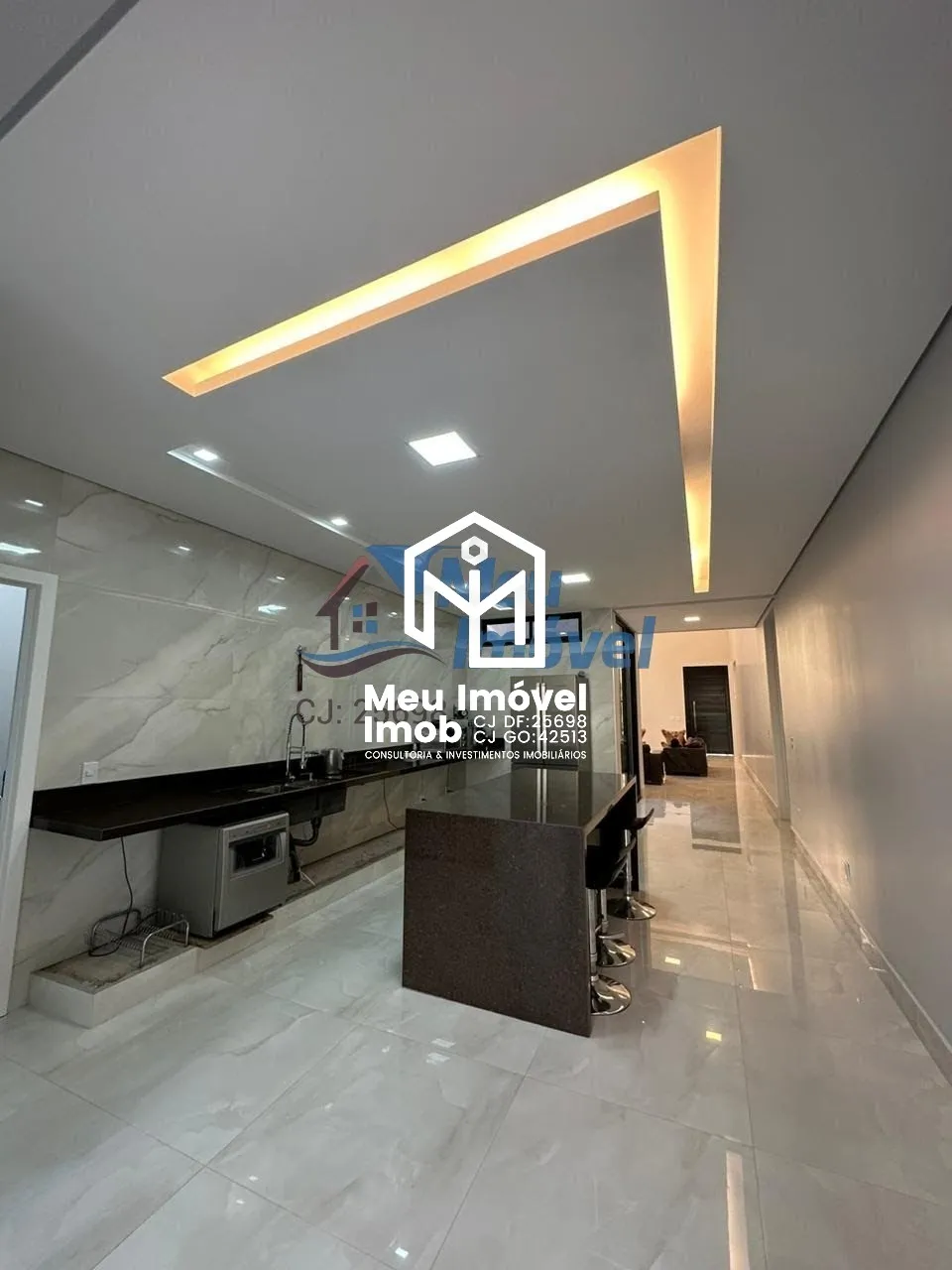 Imagem Rua 10/12 Vicente Pires Casa 4 Quartos 3 Suítes 460m² Lote 360m² útil 4 Vagas