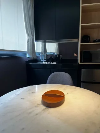 Imagem Apartamento à venda na Vila Olímpia com 1 quarto, 1 banheiro, 1 vaga.