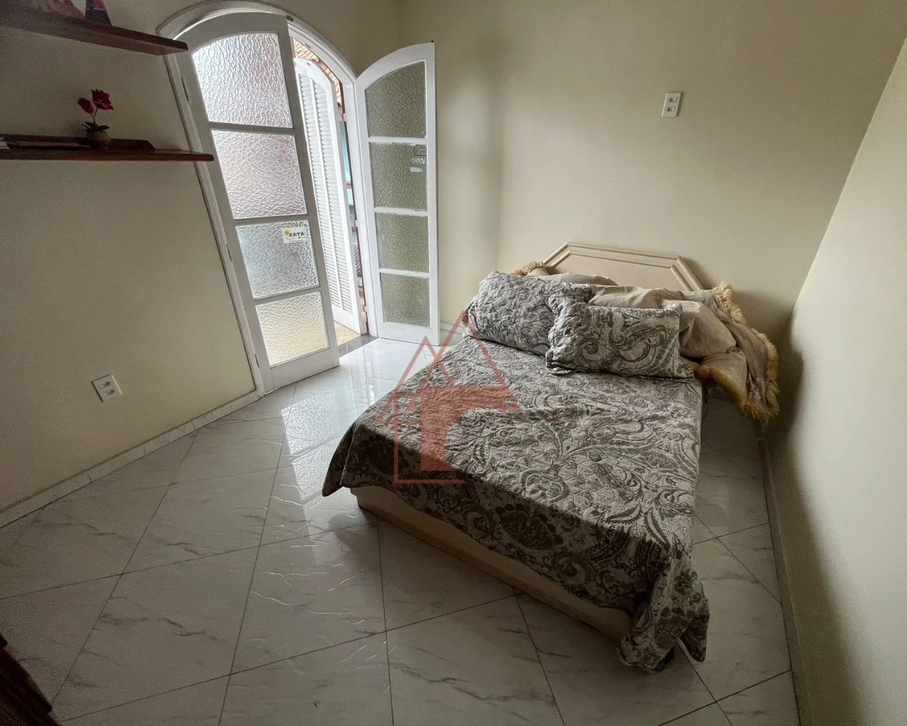 Imagem Sobrado com 4 Quartos à Venda ou Locação, 233 metros em Vila Ponte Nova - Cubatão