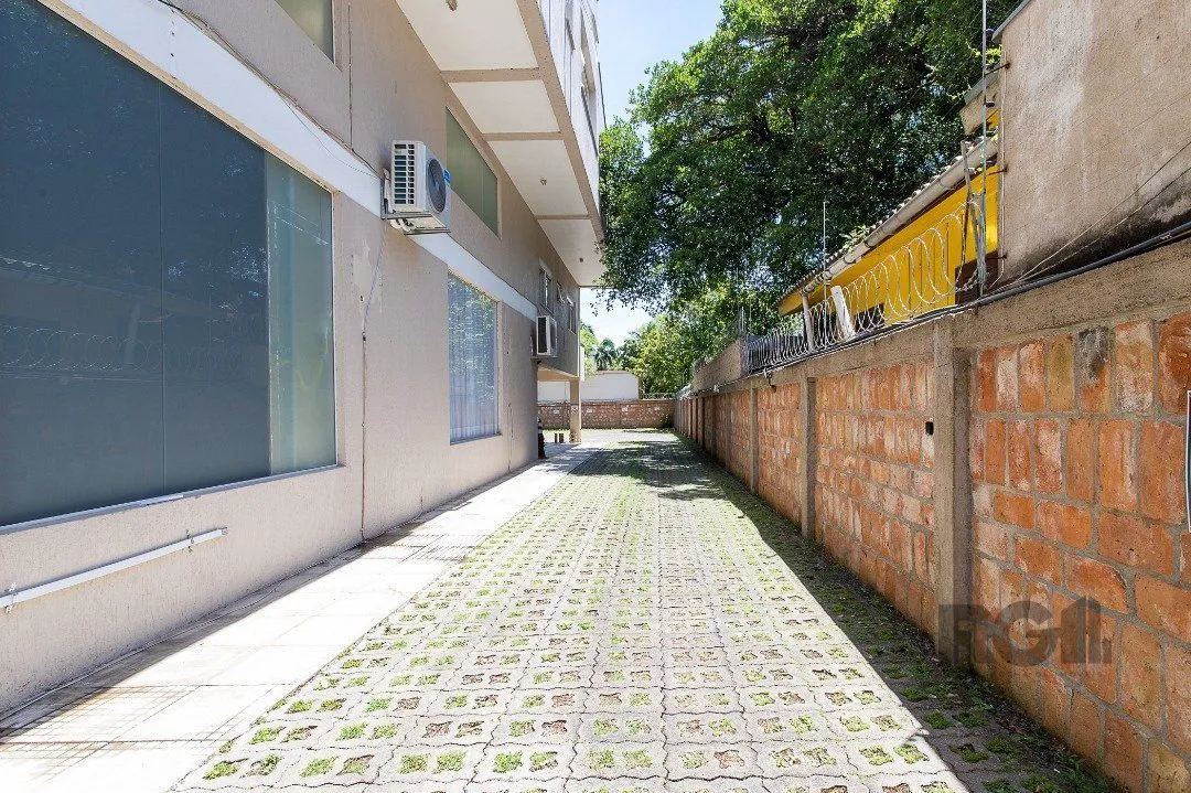Imagem Apartamento com uma cobertura horizontal com 329,10 m² privativos com suíte