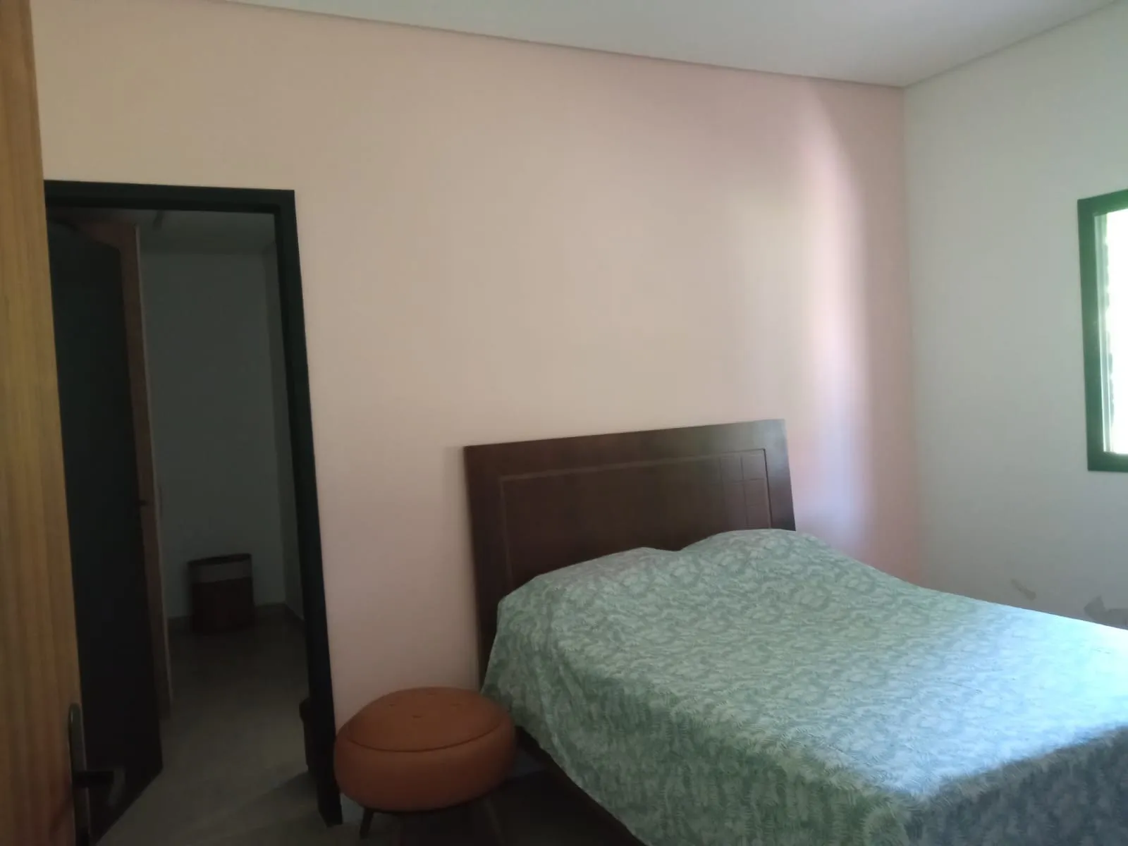 Imagem Somente R$ 650.000mil Casa com 300m²,3 Dor, sendo uma Suite 800m² de Terreno em Condomínio Aquários Araçoiaba Da Serra/SP