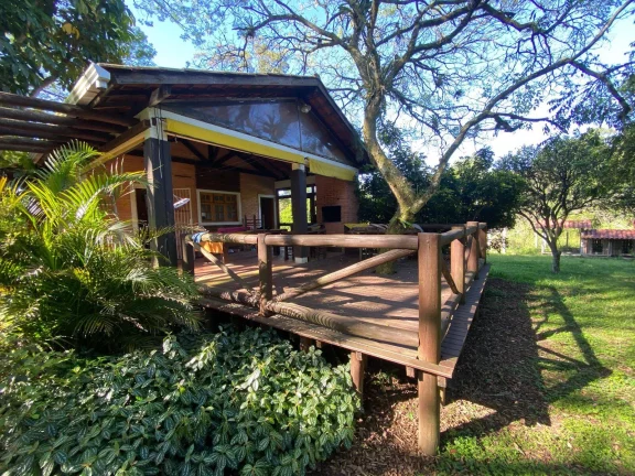 Imagem MOBILIADO!!! Lindo Sítio com 3.000m², Piscina, arborizado, Águas Claras