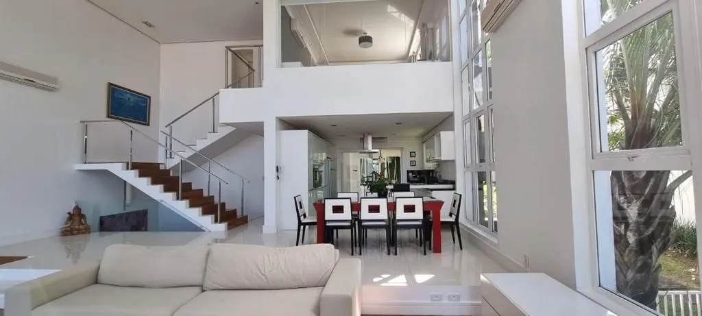 Imagem Casa com 3 suítes e piscina no Boa Vista