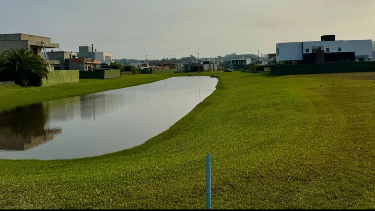 Terreno em Condomínio à venda em Torres, Engenho Velho, 1698m2