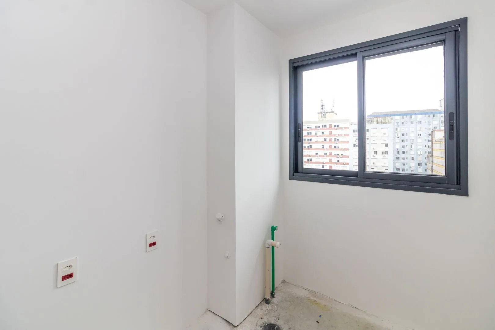 Imagem Apartamento no Go Cidade Baixa de 2 dormitórios vaga e infra DESOCUPADO