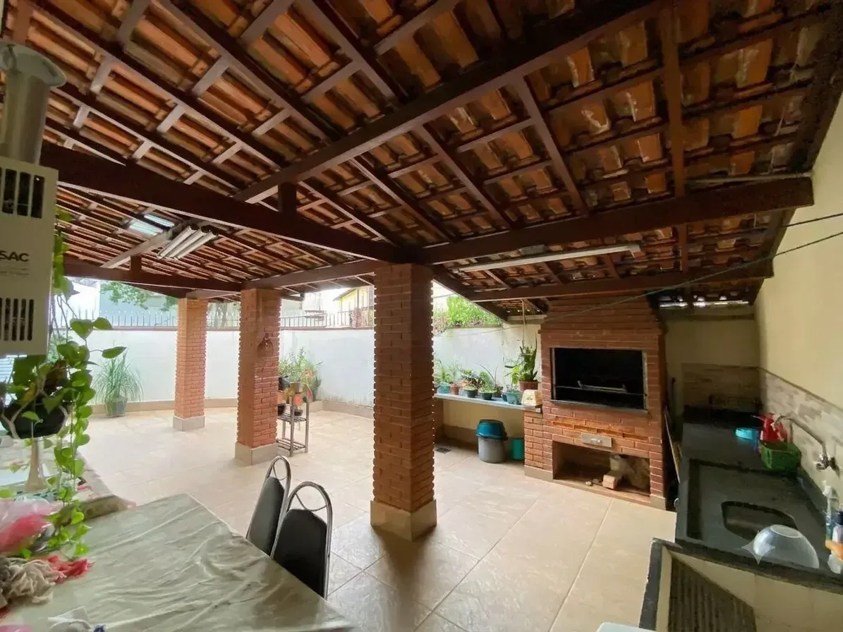 Imagem Casa de Vila com 4 Quartos à Venda, 220 metros em Vila Yara - Osasco