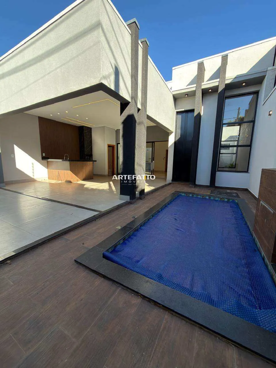Foto do imóvel Casa à venda em Franca, Jardim Santa Lúcia, com 3 quartos, 174m2
