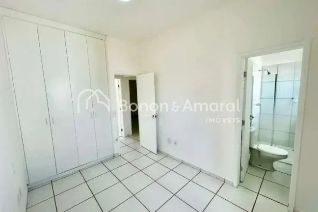 Imagem Casa em condomínio para locação - com 3 quartos e uma suíte