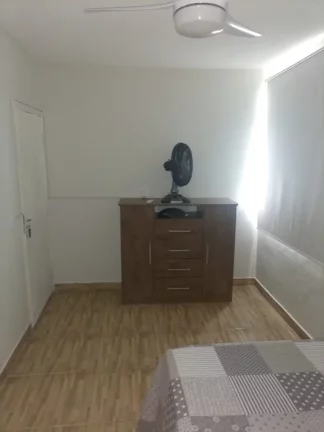 Imagem Apartamento de frente composto de 2 quartos banheiro social uma vaga de garagem na Praia do Morro