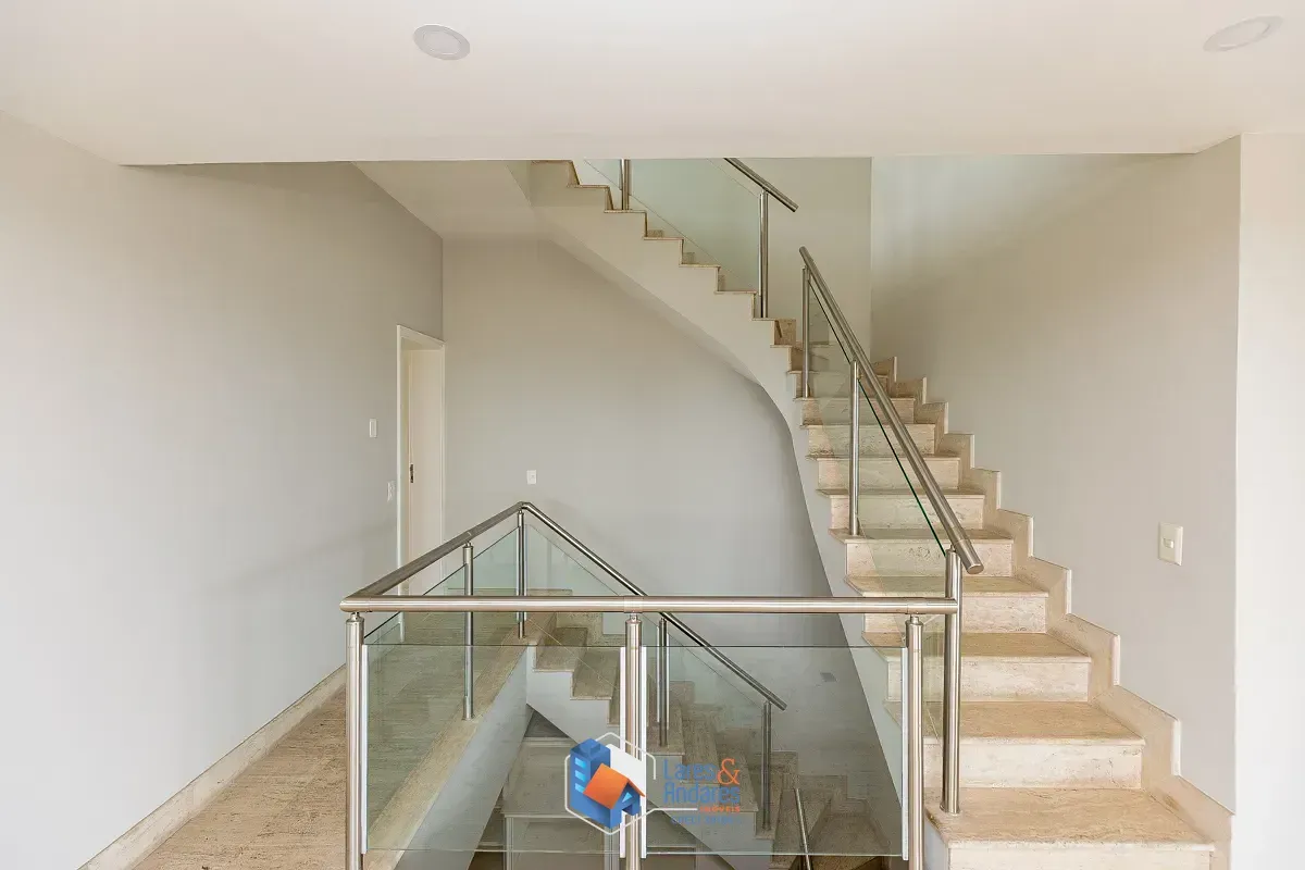 Imagem Triplex para venda em Vila Suzana com 4 quartos, sendo 4 suítes, 347m²