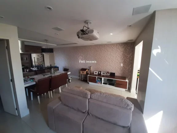 Imagem Apartamento à venda na Lapa, São Paulo-SP: 2 quartos, 1 suíte, 1 sala, 2 banheiros, 2 vagas de garagem, 70m². Imperdível!