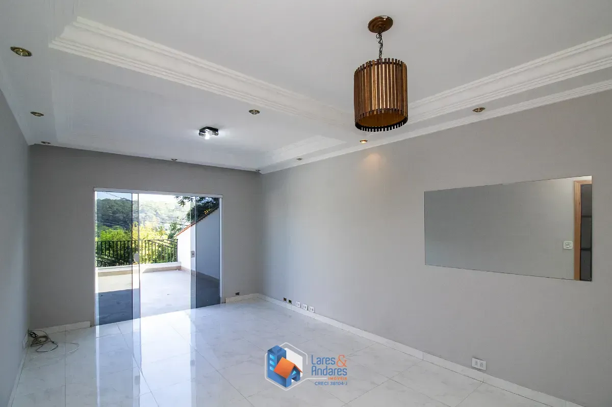 Imagem Casa para venda em Jardim Cidade Pirituba com 3 quartos, sendo 1 suíte, 208m²