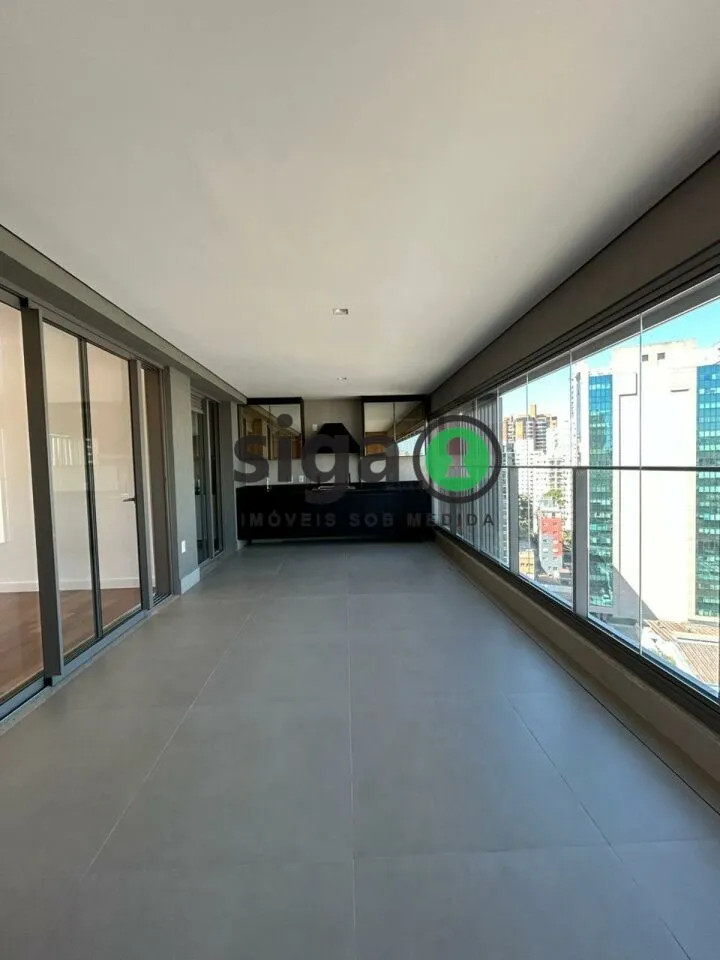 Foto do imóvel Apartamento de 160m² na Vila Olímpia a pouco minutos do Parque Ibirapuera