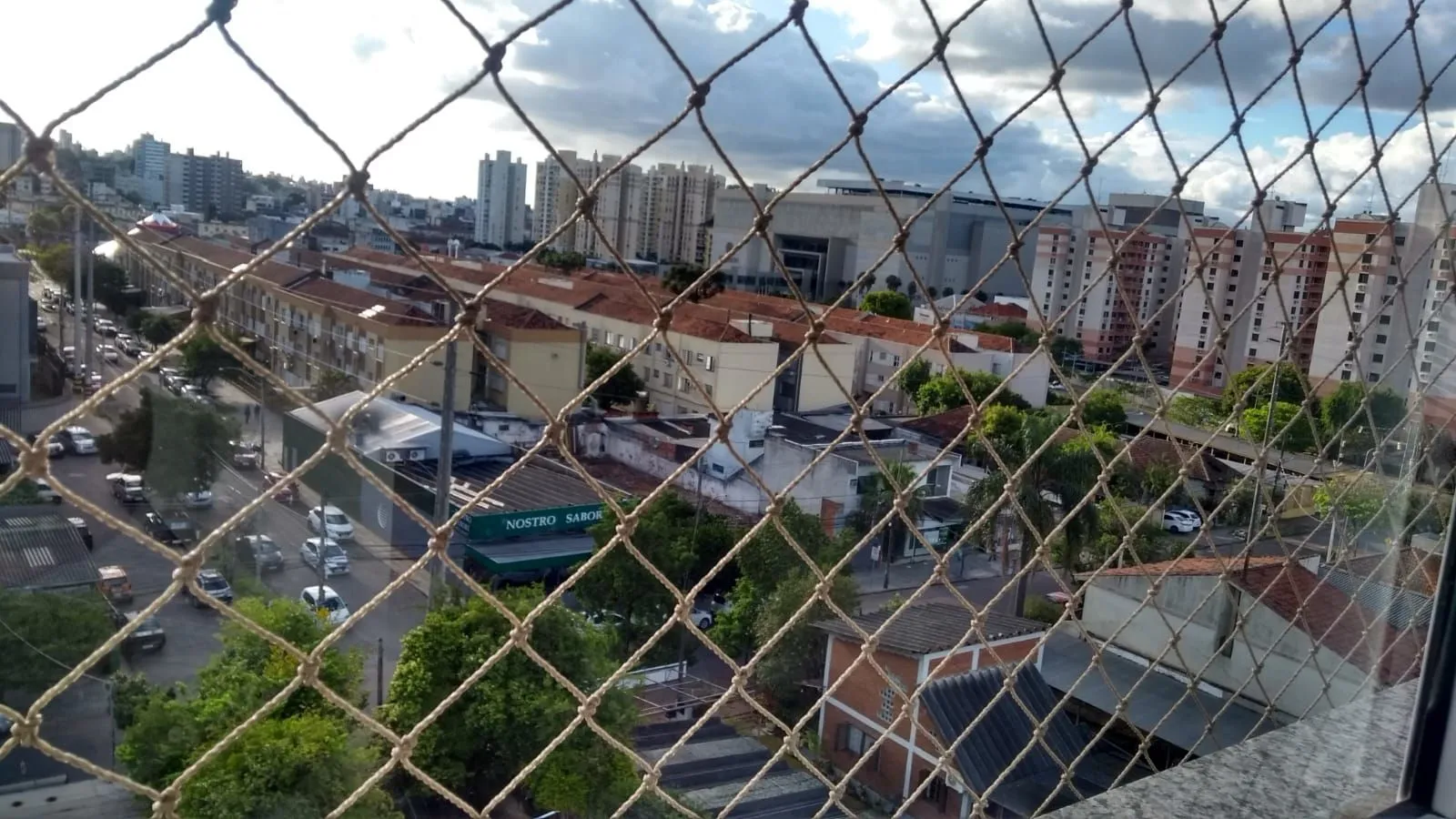 Imagem Apartamento com 02 quartos (01 suíte) e 03 Vagas no Bairro Cristo Redentor