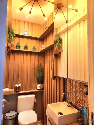 Imagem Casa a venda, 03 quartos c/suíte, 08 vagas, edícula, piscina em São José dos Pinhais PR