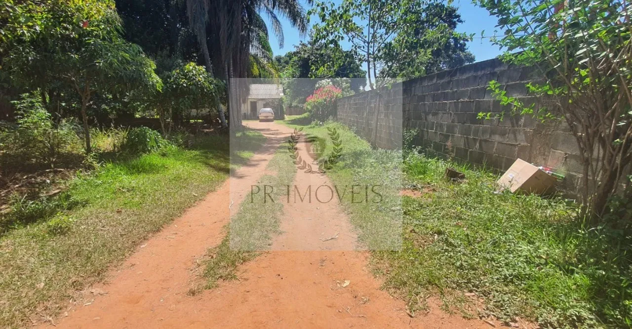 Foto do imóvel Chácara à venda em Araraquara-SP, bairro Chácara Flora: 4 quartos, 1 suíte, 2 salas, 3 banheiros, 4 vagas, 239,74m².