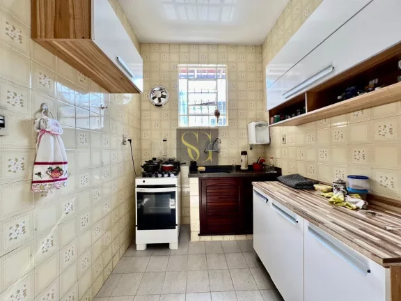 Imagem Casa para Venda em Teresópolis, São Pedro, 4 dormitórios, 3 banheiros, 4 vagas