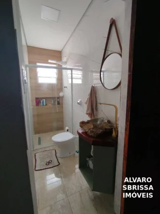Imagem Casa a Venda na GUILHERMINA, com área de lazer completa, painel solar e comércio. Lado praia!!!!!