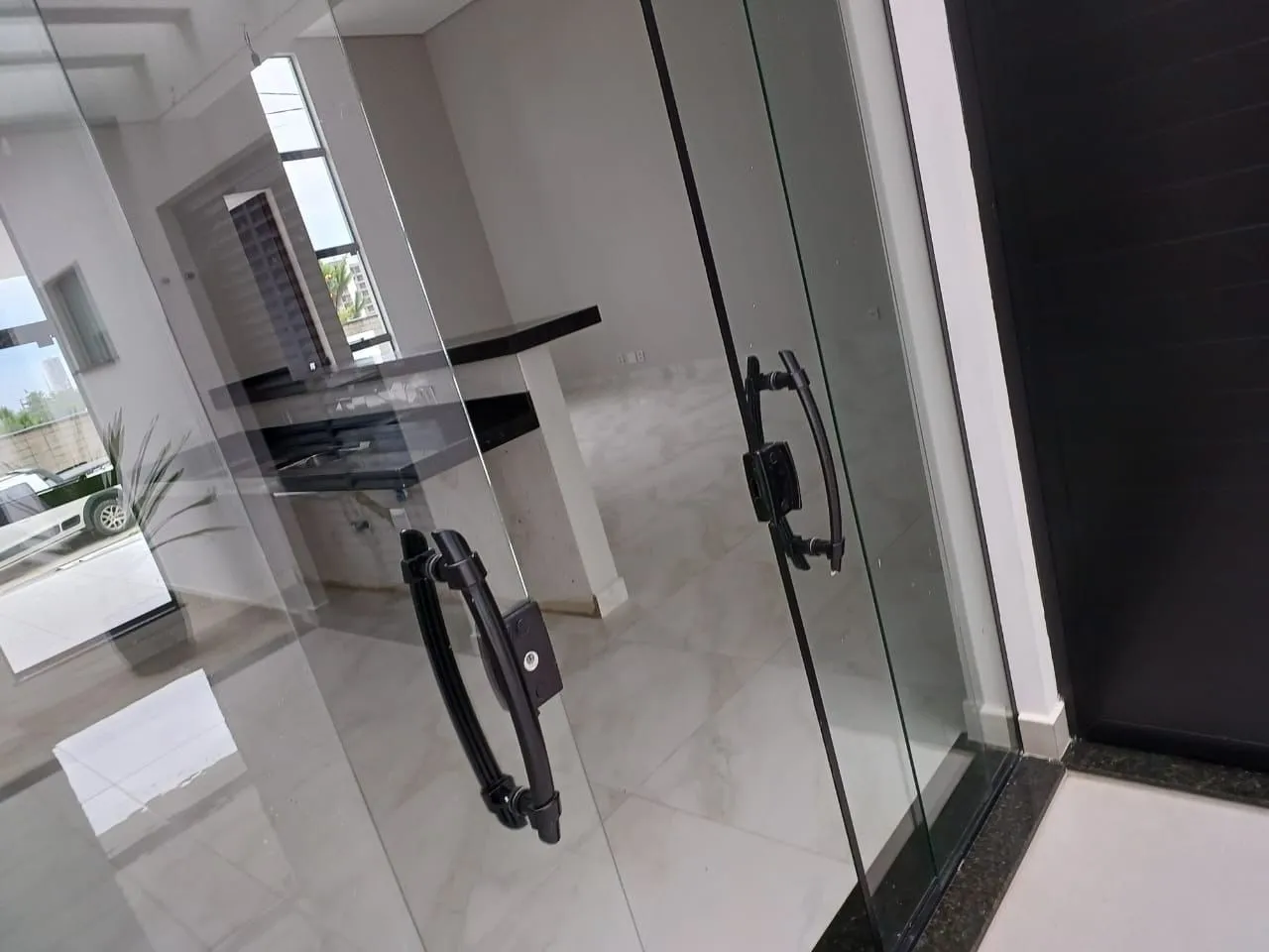 Imagem "Casa dos Sonhos no Condomínio Residencial Le France"