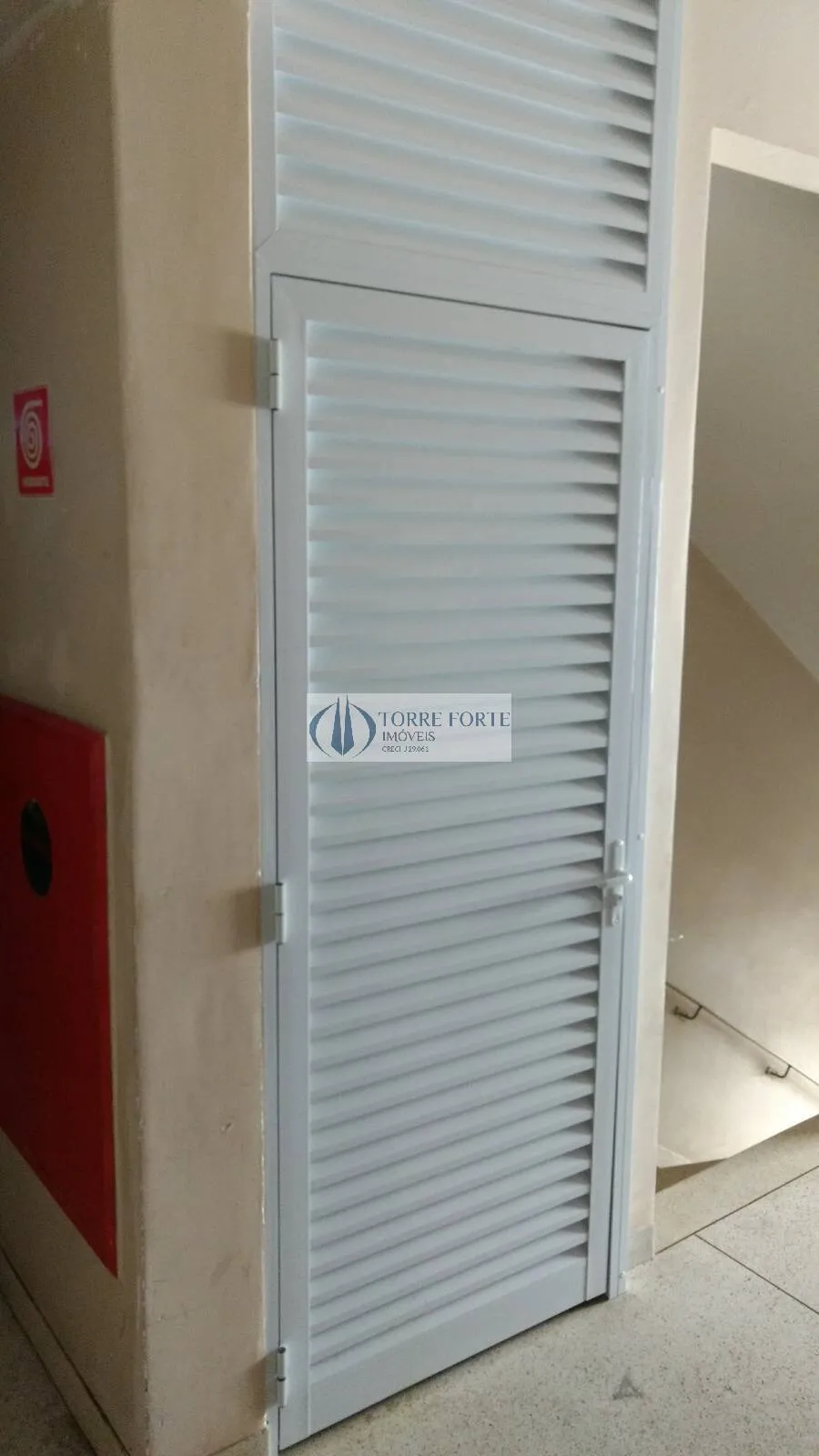 Imagem Kitnet reformada e mobiliada com 29 metros na liberdade