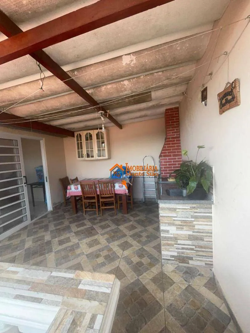 Imagem Sobrado com 3 dormitórios à venda, 180 m² por R$ 380.000 - Parque Santos Dumont - Guarulhos/SP