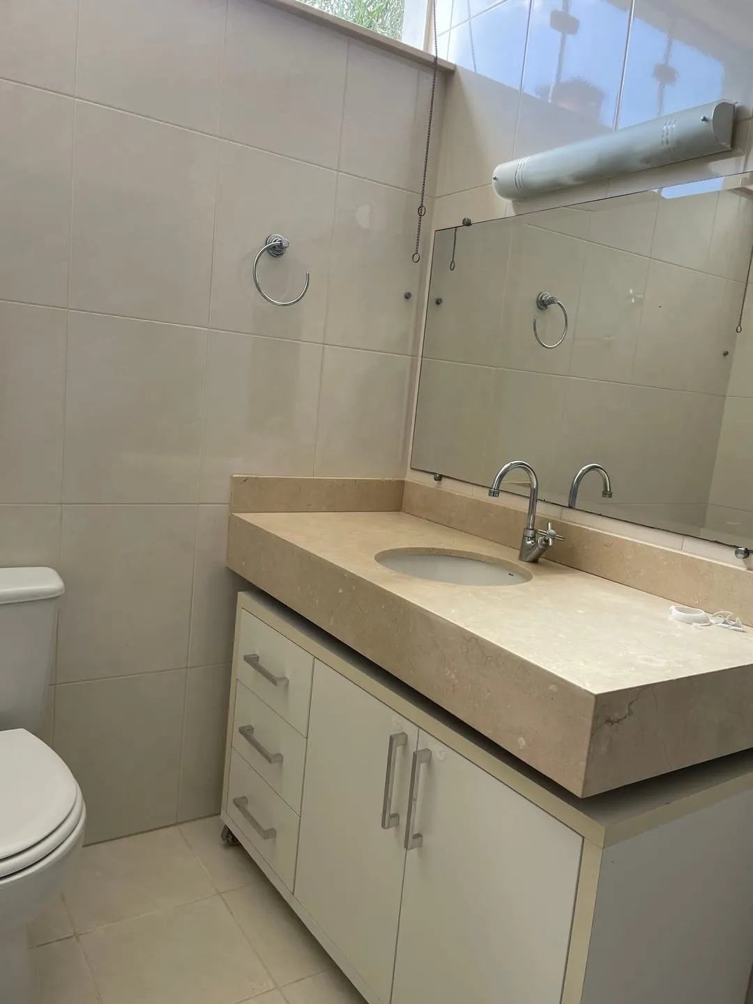 Imagem Casa à venda 3 Quartos, 1 Suite, 2 Vagas, 406.4M², Centro, Pindamonhangaba - SP