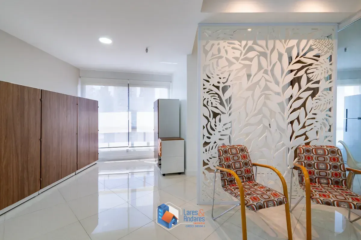 Imagem Conjunto comercial para venda em Jardim Caboré, 114m²