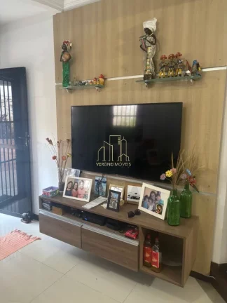 Imagem Venda de Casa em Village em Piatã, Salvador-BA: 4 quartos, 1 suíte, 2 salas, 3 banheiros, 1 vaga, 120m².