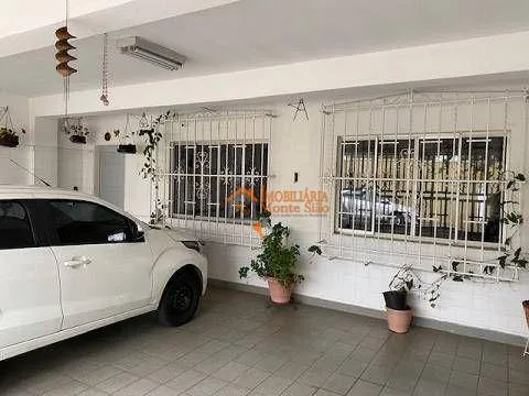 Imagem Sobrado com 4 dormitórios à venda, 360 m² por R$ 850.000,00 - Picanço - Guarulhos/SP