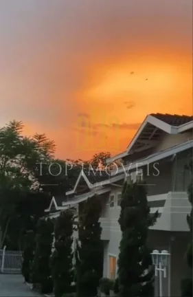 Imagem Seu refúgio perfeito em um charmoso condomínio! Encante-se com esta bela casa de 3 dormitórios, sendo 1 suíte.