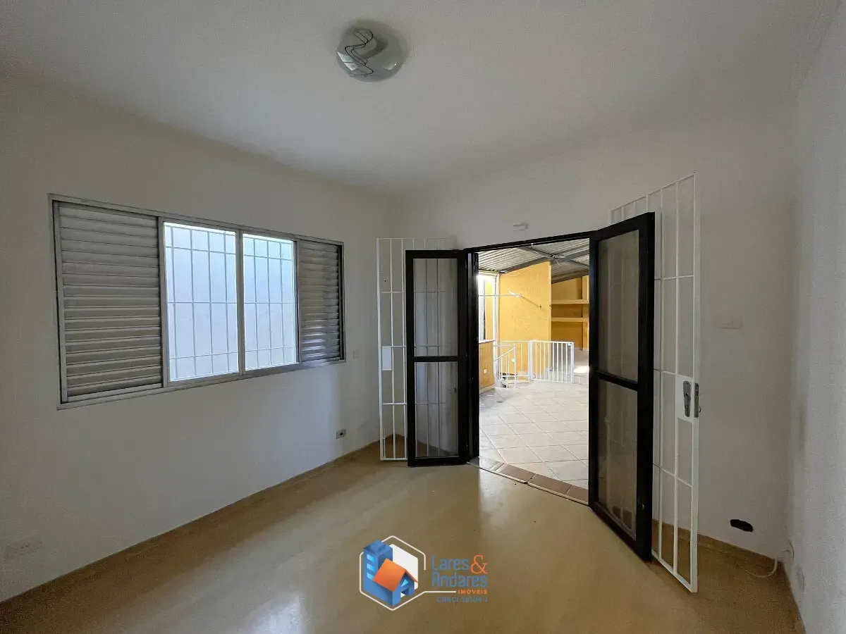 Imagem Sobrado para venda em Vila Vera com 3 quartos, sendo 1 suíte, 250m²