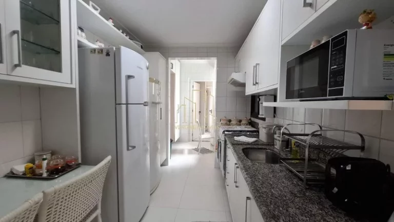 Imagem Apartamento de luxo com vista mar e 4 quartos na Pituba, Salvador-BA: 3 suítes, 3 salas, 4 banheiros, 2 vagas de garagem!
