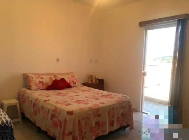 Imagem Casa de 245m² com Piscina em Salto de Pirapora