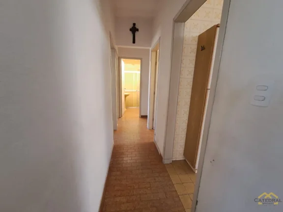 Imagem Casa térrea de 03 dormitórios com amplo quintal por R$600.000,00 - Vila Progresso - Jundiaí/SP