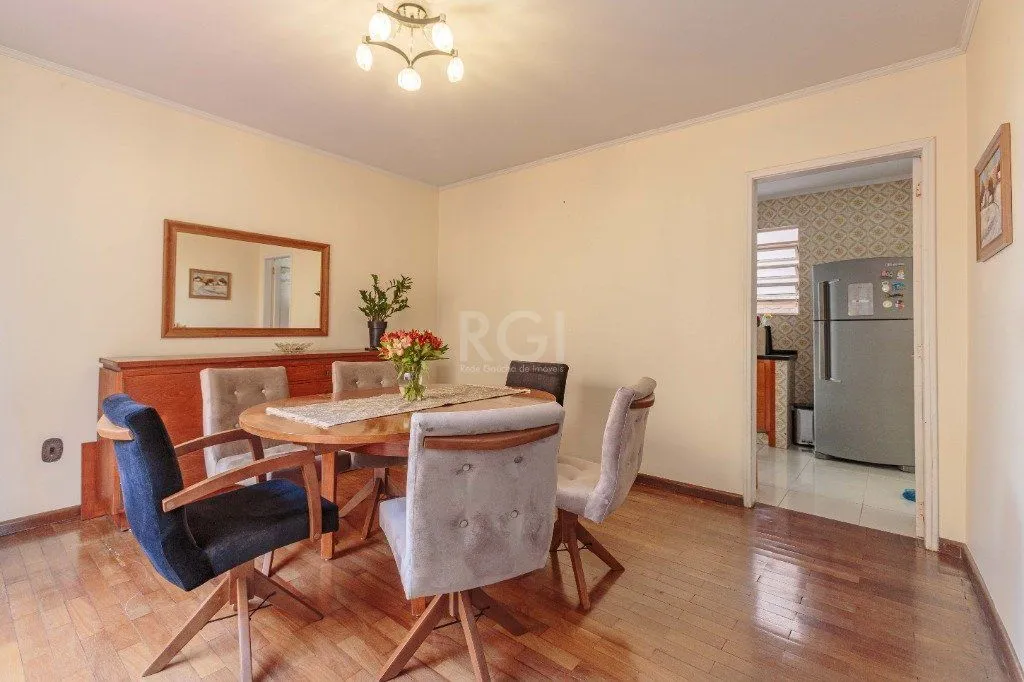 Imagem Casa a venda com 400m², bairro, Teresópolis