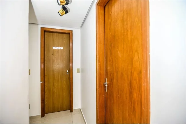 Imagem Sala para venda no bairro Centro Histórico em Porto Alegre