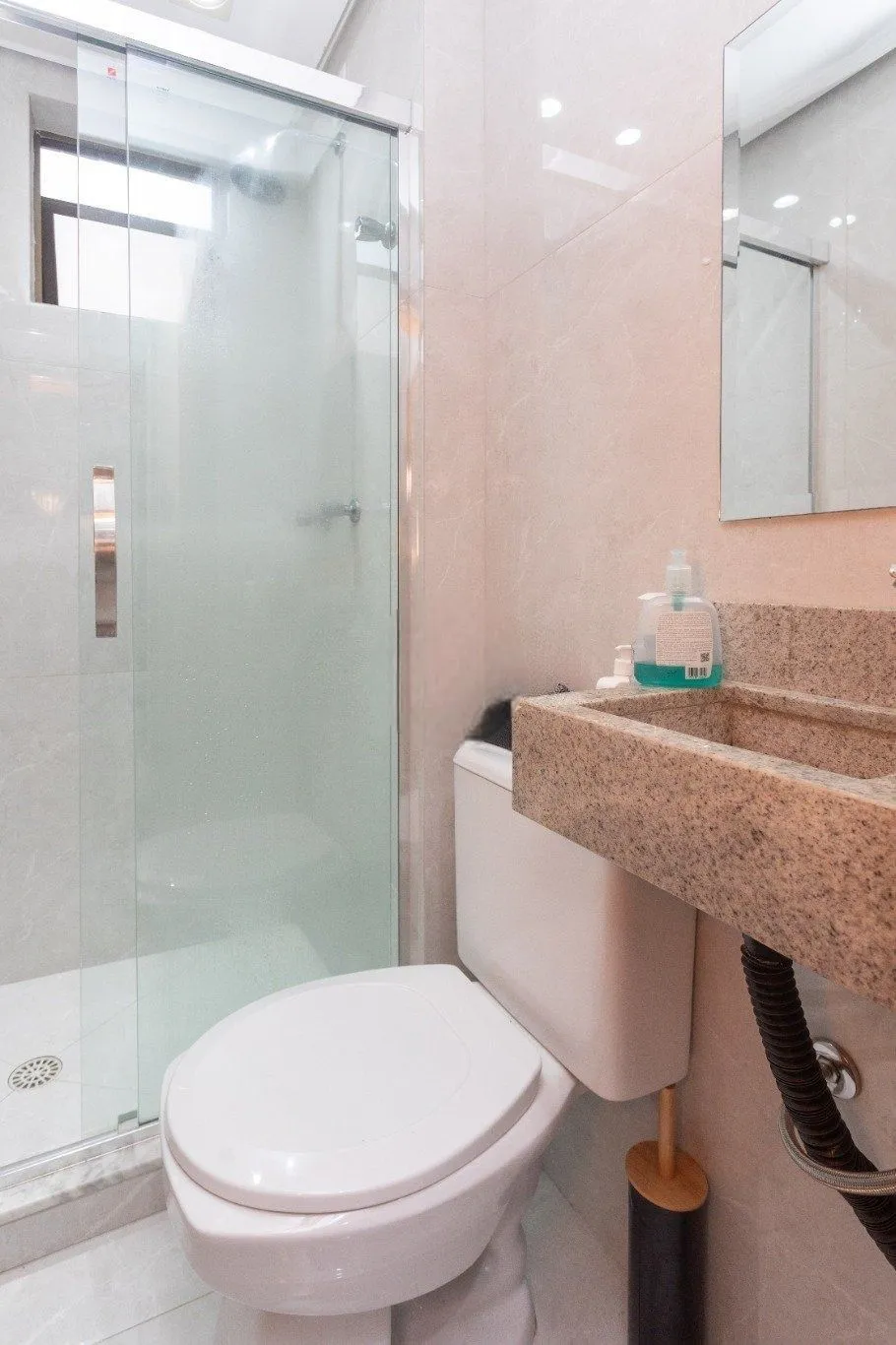Imagem Apartamento de 3 quartos, suíte e 1 vaga de garagem no bairro Passo da Areia POA