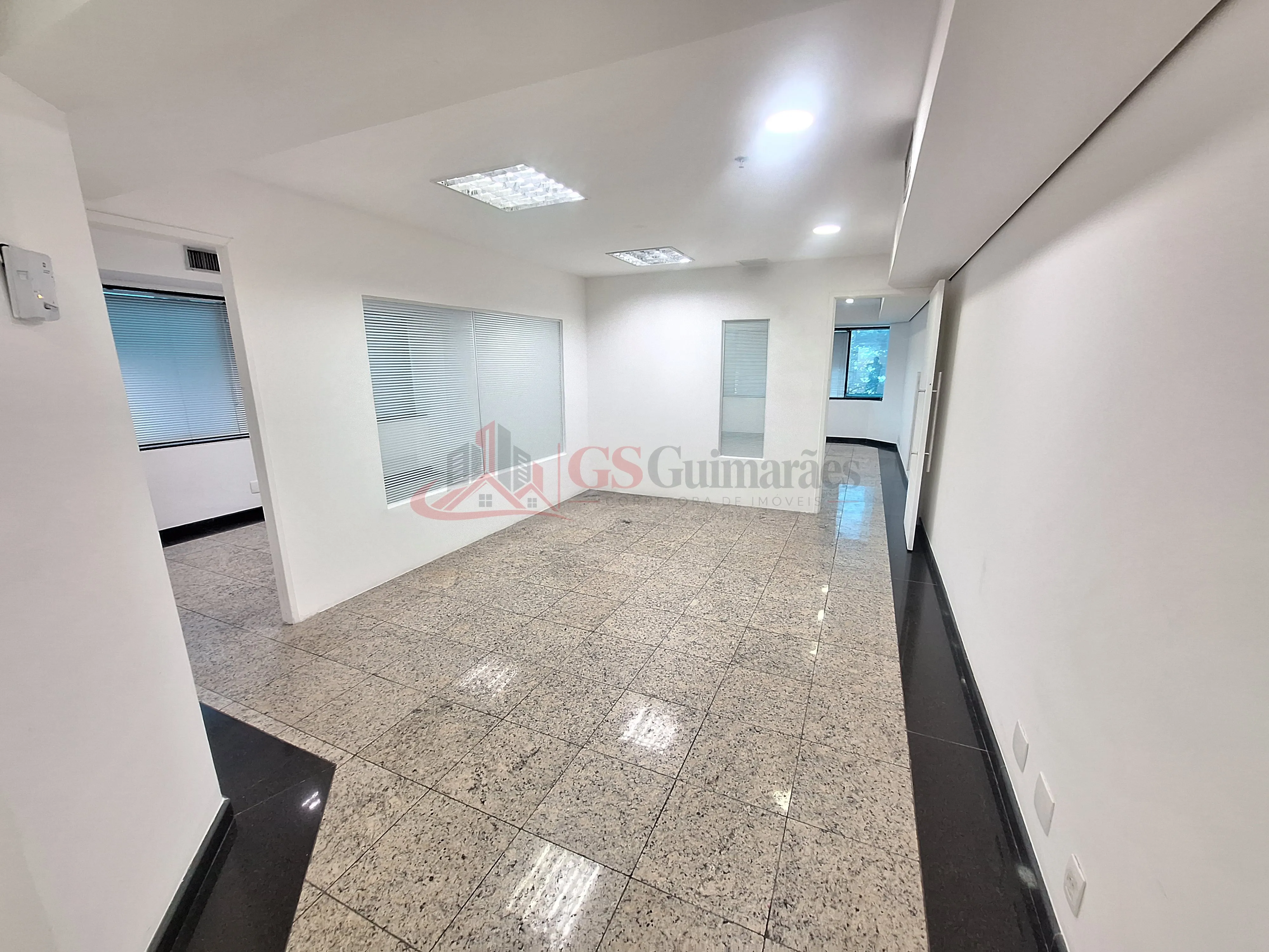 Imagem Sala comercial para locação no Eagle Point - 91,24 m² | Alphaville