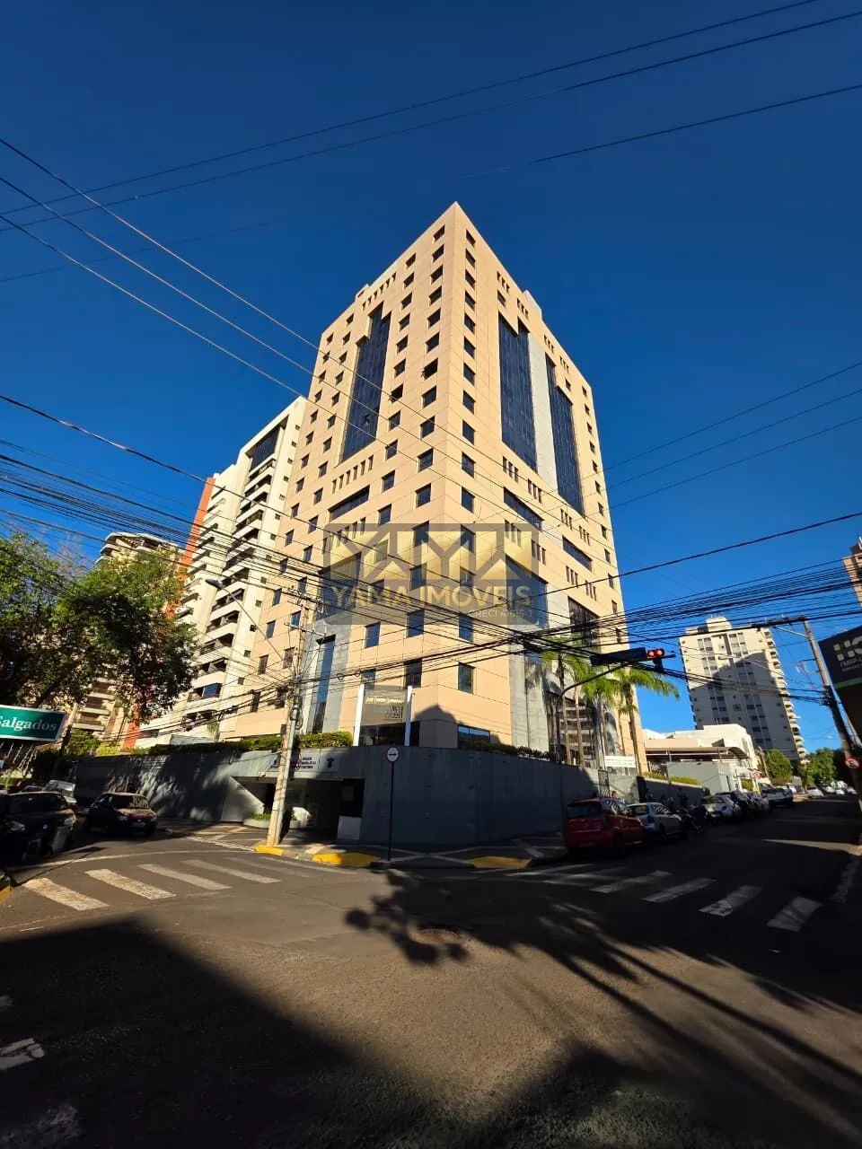 Foto do imóvel Edifício José Fortes Guimarães - Sala Comercial à Venda - Edifício José Fortes Guimarães em Rua Bernardino de Campos